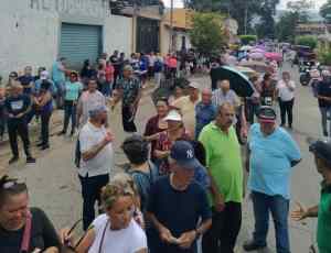 En el occidente de Carabobo los electores no se quedaron en sus casas este #22Oct