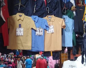 Comerciantes quedaron “guindando” con la baja venta de uniformes escolares en Maracaibo