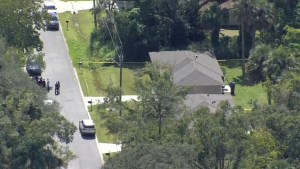 Mató a sus pequeños gemelos en el interior de una vivienda en Florida: lo que hizo luego impactó a todos
