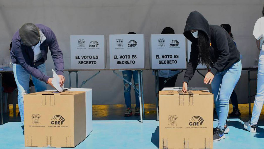 Ecuador se prepara para la segunda vuelta de las elecciones presidenciales (VIDEO)
