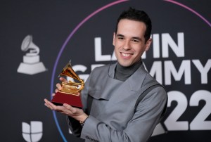 Édgar Barrera abre la lista de premiados de los Latin Grammy 2023 como compositor del año