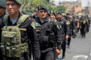 Perú crea fuerza élite para combatir bandas delictivas venezolanas