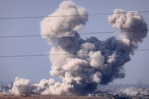 Al menos 18 muertos por bombardeos de EEUU en Siria e Irak, según ONG y fuentes militares