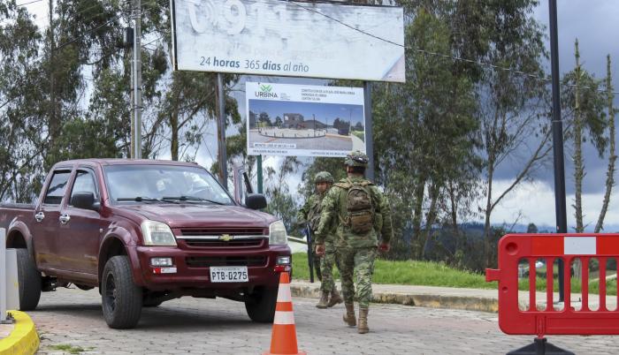 Estados Unidos donó a Ecuador un cuartel móvil para vigilar la frontera con Colombia