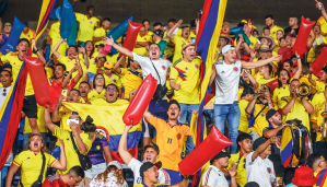 Los estadios en Colombia se convirtieron en un termómetro para calificar a Gustavo Petro