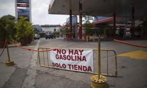 La escasez de gasolina es una realidad que no cambia en Venezuela