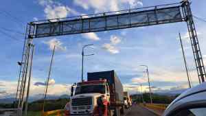 Cargo transit hours on the Colombian-Venezuelan border have been extended