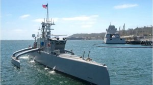 Marina estadounidense da el primer paso hacia un gran buque de superficie no tripulado