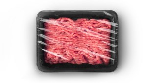Retiran del mercado en EEUU más de dos toneladas de carne molida por esta peligrosa razón