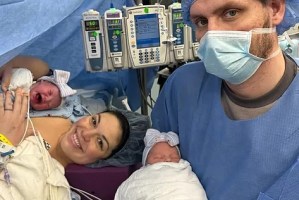Insólito caso en Alabama: Una mujer con dos úteros da a luz a mellizas