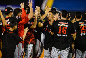 Cardenales, primer equipo clasificado al Round Robin tras propinar paliza al Magallanes