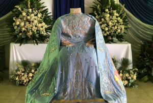 Este es el vestido que llevará la Divina Pastora en 2024 (Imágenes)