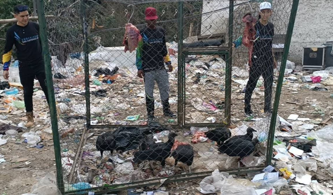 Chavismo pursued the Zamoro due to overcrowding at waste sites
