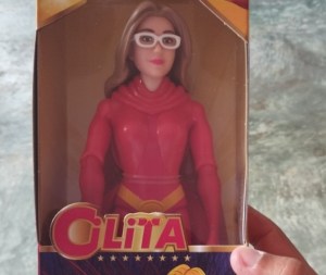 Una “Cilita superheroína” fue el regalo del chavismo a las niñas en Maturín (FOTO)