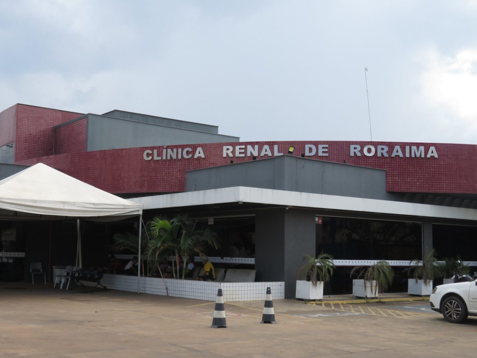 Venezuelans cross the border to receive dialysis and kidney transplants in Brazil