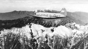 La peligrosa ruta por el Himalaya en la que se estrellaron 600 aviones militares de EEUU