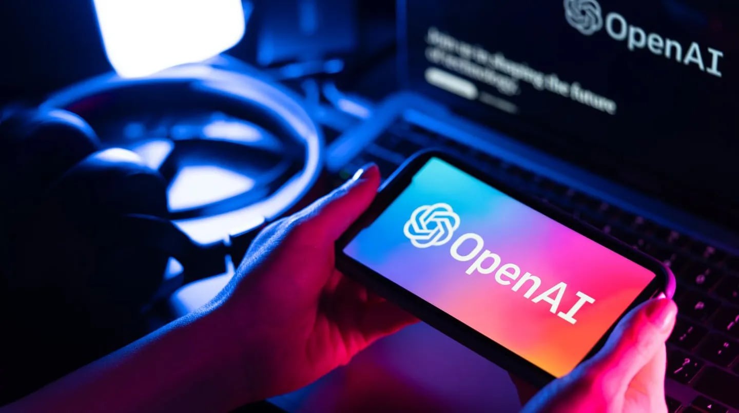 OpenAI has opened a free course for training as an AI expert: how to register