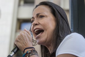 María Corina Machado emitió alerta internacional tras detenciones de dos jefes de su campaña electoral