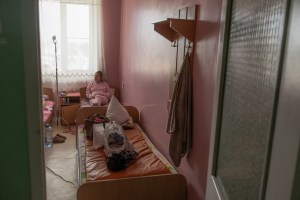 Dar a luz junto al frente de guerra, el doble estrés de las madres ucranianas