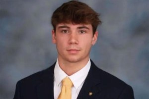 Universitario de Carolina del Sur intentó por error entrar a la casa equivocada y fue asesinado a tiros