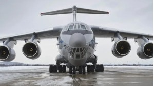Así es el avión militar ruso Ilyushin Il-76 derribado en Belgorod