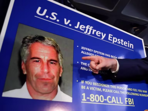 Qué se sabe hasta ahora de los documentos del caso Jeffrey Epstein que fueron revelados por la Justicia de EEUU