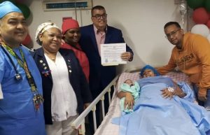 La Maternidad Concepción Palacios le dio la bienvenida a la primera caraqueña del 2024