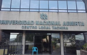 La oscuridad y el abandono se apoderan de la sede de la UNA en Táchira tras el robo del cableado
