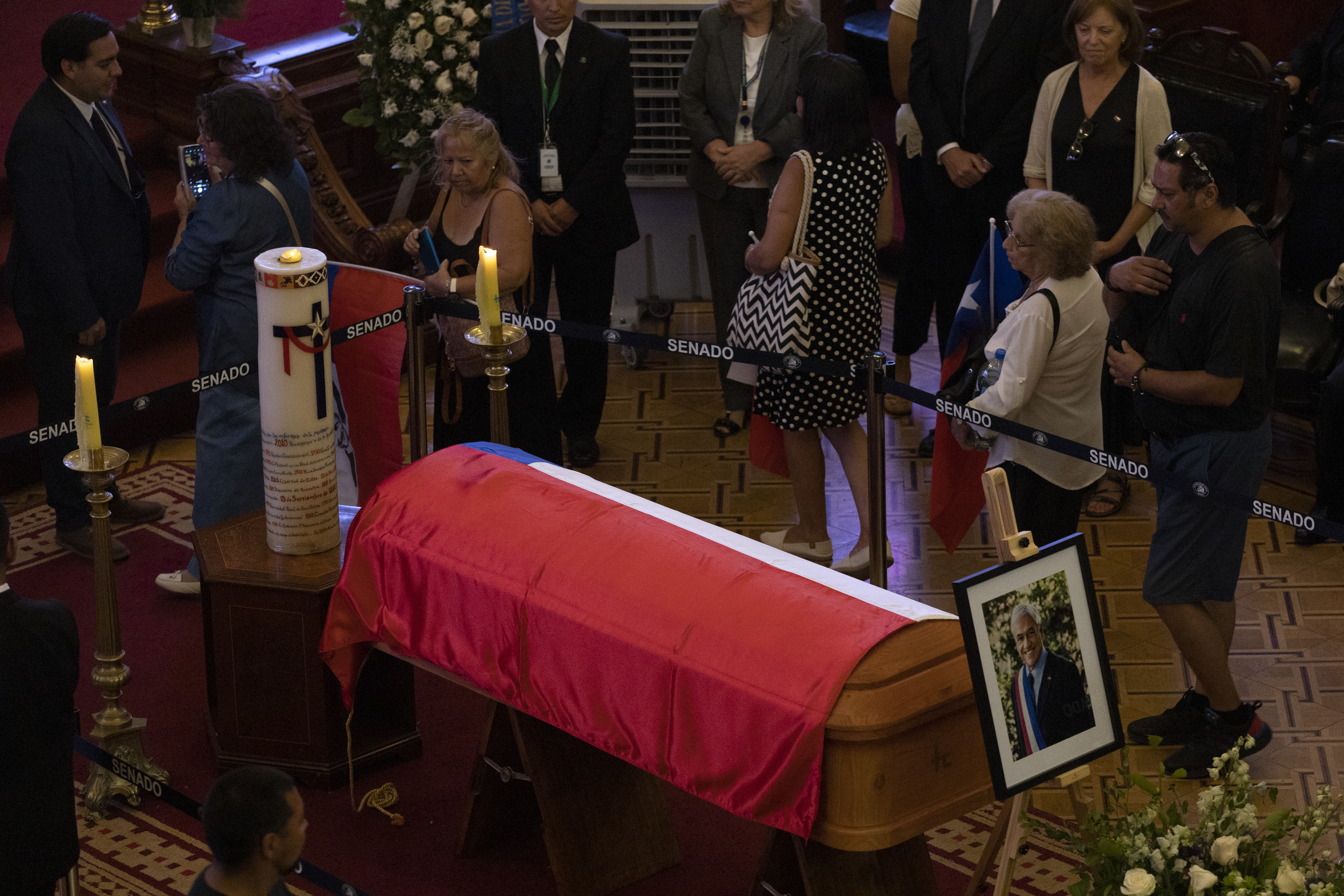 “Ha sido muy merecido”: Familia de Piñera agradece masivas muestras de cariño