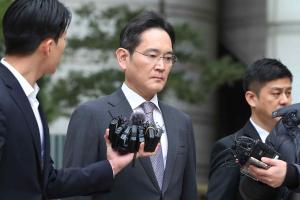 Absuelven al presidente de Samsung en juicio por controvertida fusión empresarial de 2015