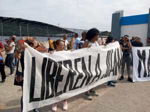 EN IMÁGENES: Madres de Vargas exigen la liberación de Juan Freites, joven secuestrado por el chavismo