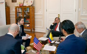 Bloomberg: Funcionarios estadounidenses instan a Gustavo Petro a colaborar con la oposición venezolana
