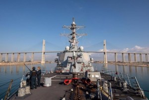 EEUU confirma seis ataques de los hutíes con misiles balísticos al sur del mar Rojo