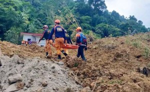 Al menos 41 desaparecidos y 45 rescatados tras un corrimiento de tierra en Filipinas