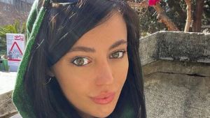 La visita de una actriz porno estadounidense a Teherán provoca gran polémica