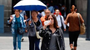 El calor seguirá en Venezuela hasta finales de abril, según experto
