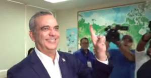 Elecciones de Dominicana: Presidente Luis Abinader ejerció su voto este #18Feb (VIDEO)
