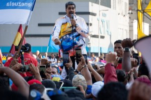 AFP: Maduro ya es candidato a la reelección en Venezuela, la oposición bloqueada