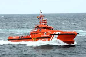 Al menos tres migrantes fallecieron tras el naufragio de una embarcación frente a la costa española