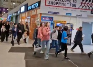 Nueva alarma en Rusia: desalojan un centro comercial en San Petersburgo por aviso de bomba (VIDEO)