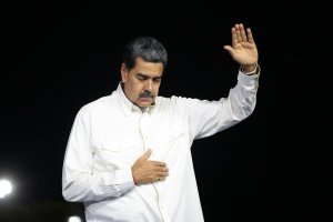 EN VIDEO: Maduro hizo un ritual evangélico para pedir que “caigan las sanciones”