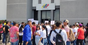 Estudiantes y sociedad civil exigen al CNE activar jornadas itinerantes de inscripción electoral