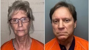 Padres de mujer hallada “derretida” en un sofá de residencia en Luisiana fueron condenados a 40 años de prisión