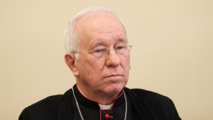 El papa Francisco acepta la renuncia del obispo polaco Dziuba, acusado de encubrir abusos a menores