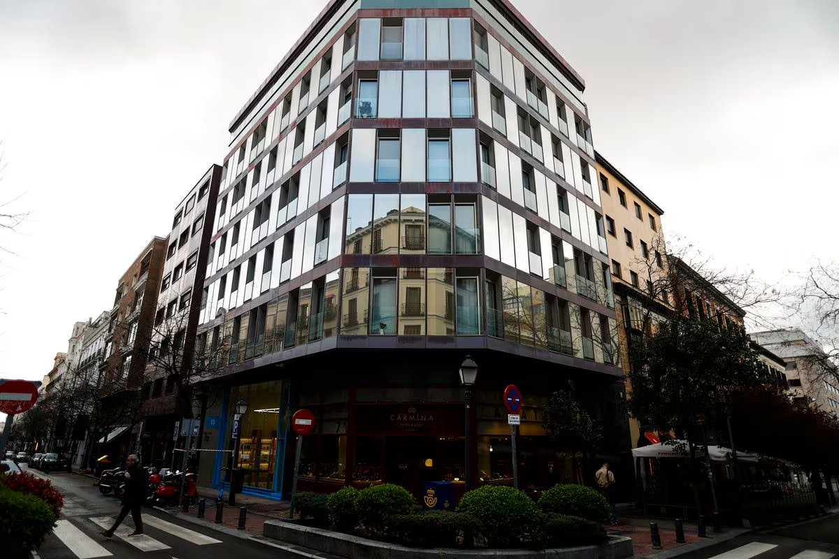 El País: El “zar venezolano de los seguros” tiene siete pisos de lujo en Madrid