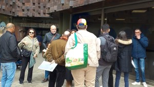 Venezolanos en Barcelona aseguran que el Consulado desconoce el proceso de Registro Electoral del CNE
