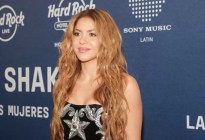 Sigue facturando: Shakira sorprendió con concierto gratuito en Times Square (VIDEO)
