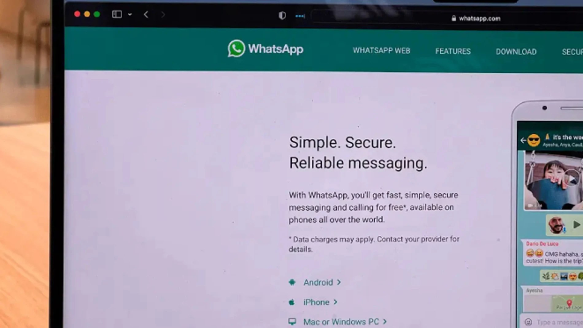 WhatsApp web trick to read messages without them knowing