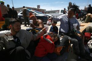 Denuncian a México por deportar a niños migrantes no acompañados que intentan llegar a EEUU