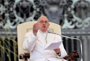 El papa Francisco señaló que la libertad de prensa es fundamental para informar de manera no ideológica